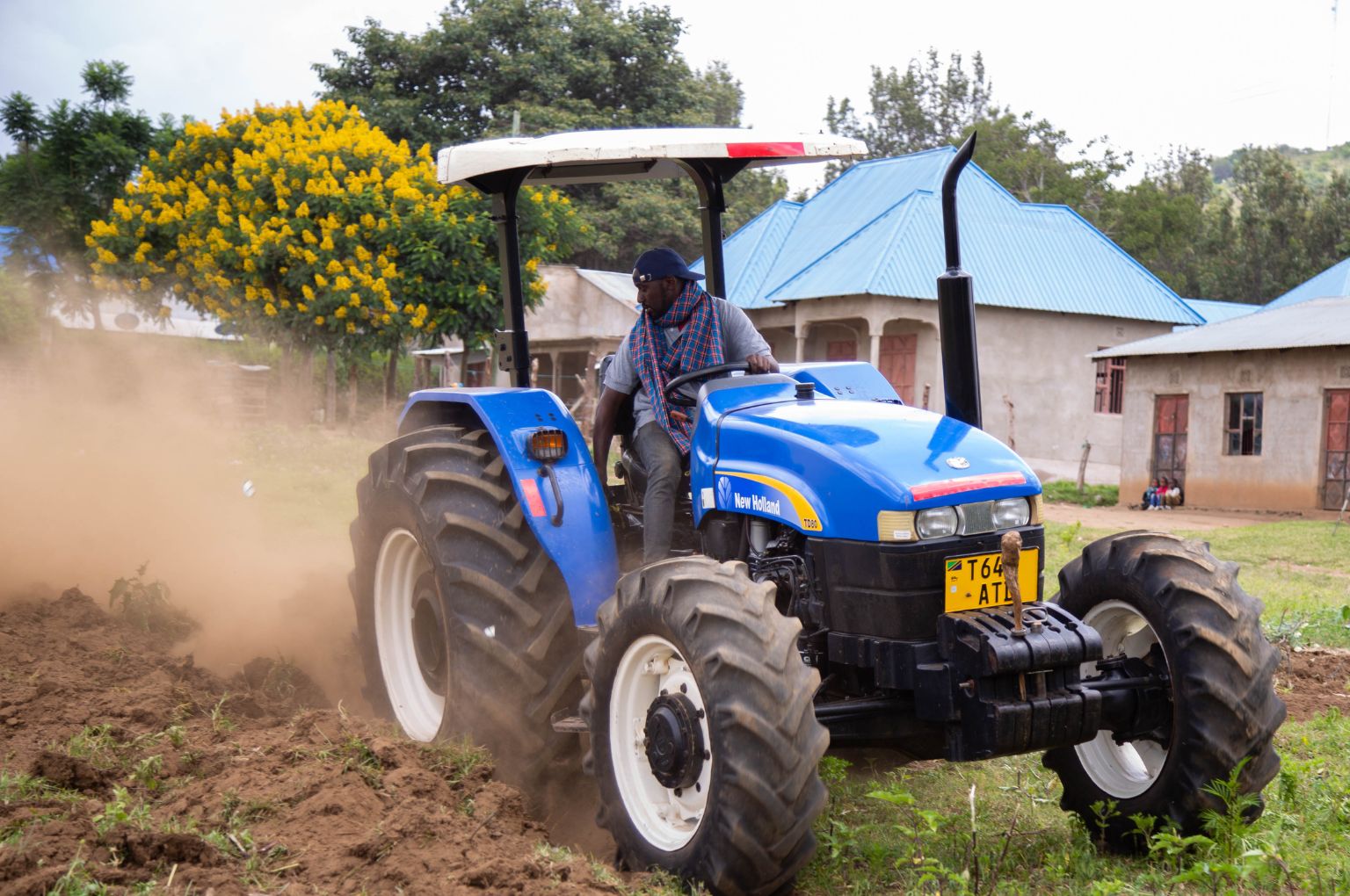 200 New Holland tractors for Tanzania