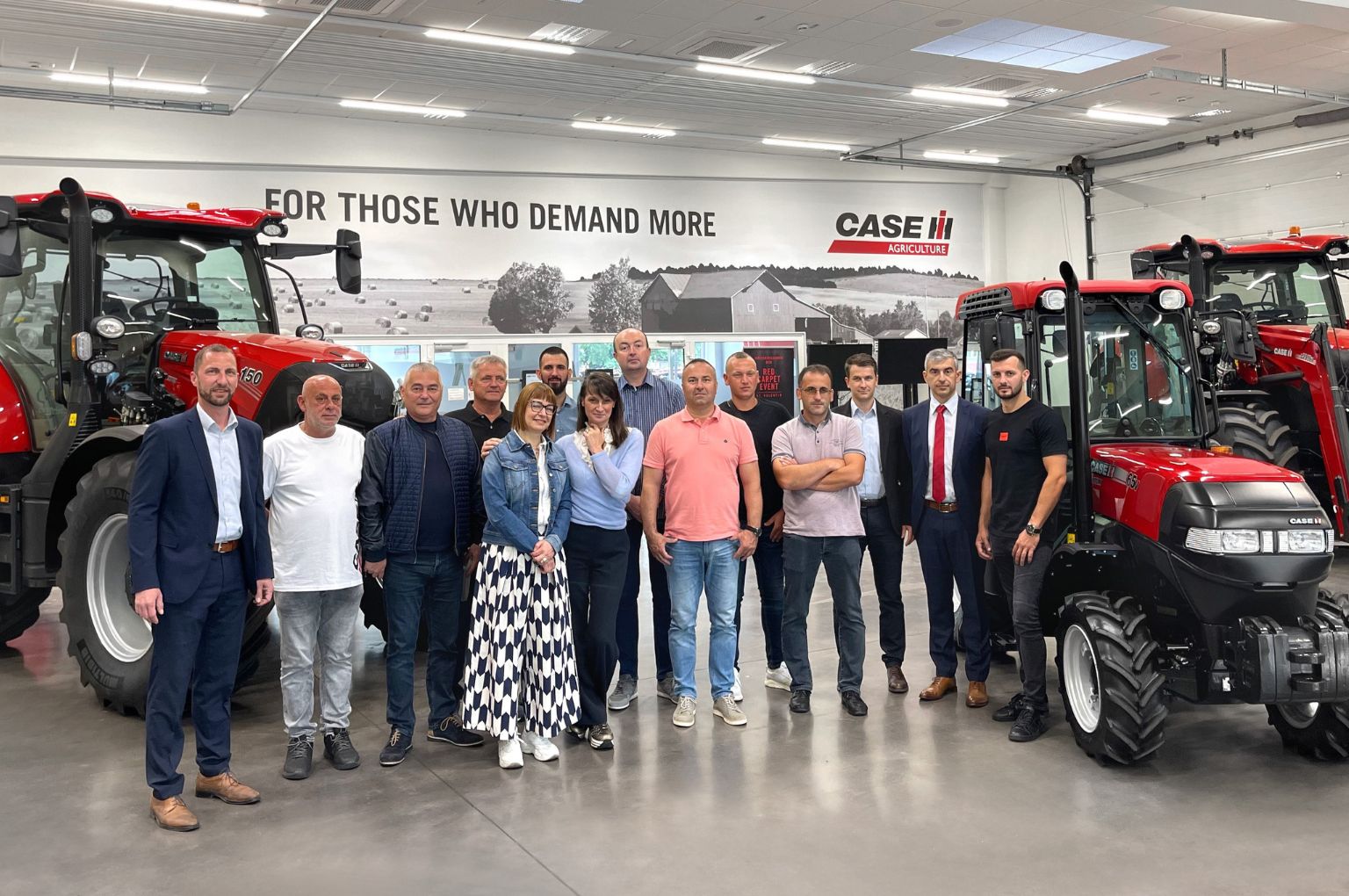 Case IH trains Balkan orchard farmers