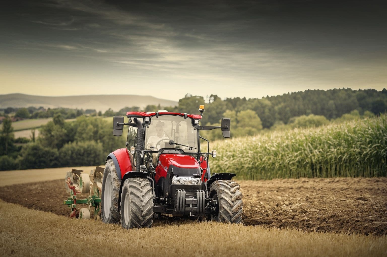 Case IH upgrades European Luxxum models