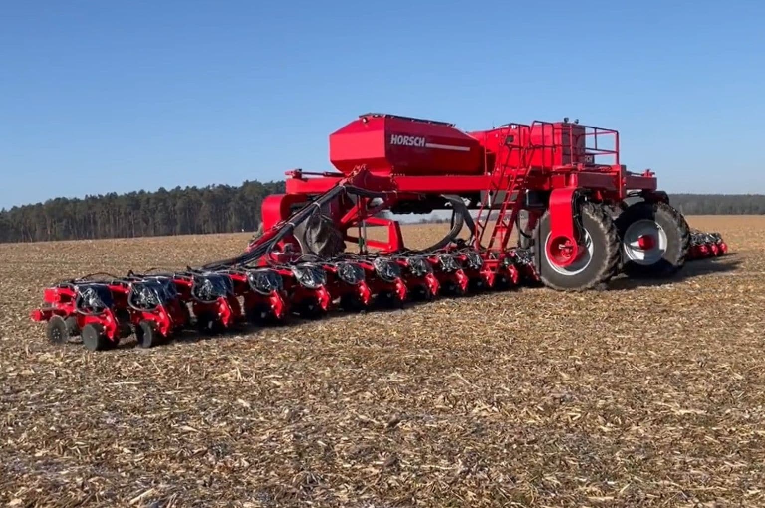 Horsch goes for autonomous seeding