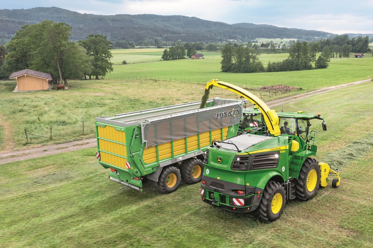 John Deere upgrades forage harvester range