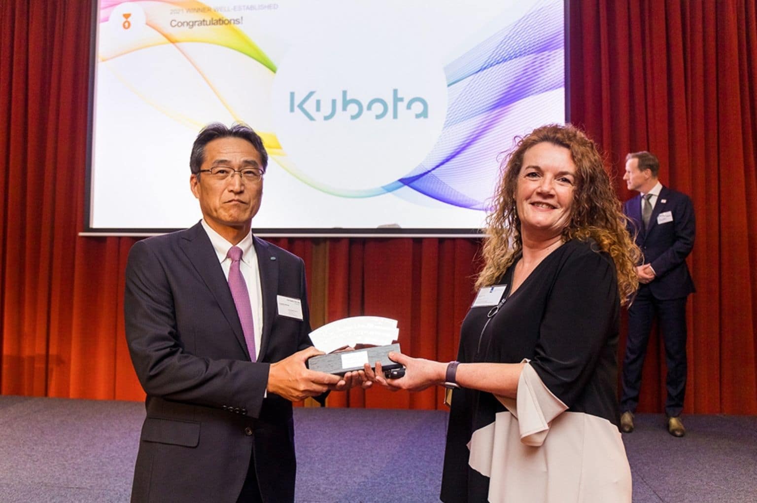 Kubota Europe receives Deshima Netherlands Award