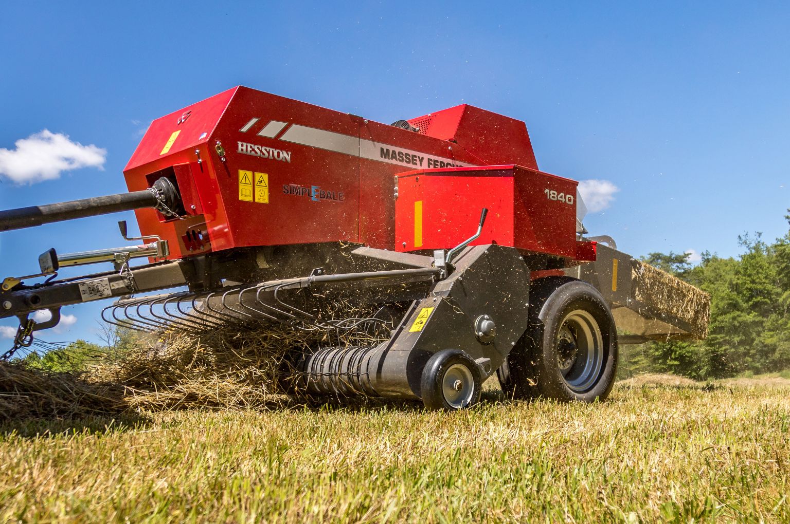 MF Hesston SimplEbale improves bale quality