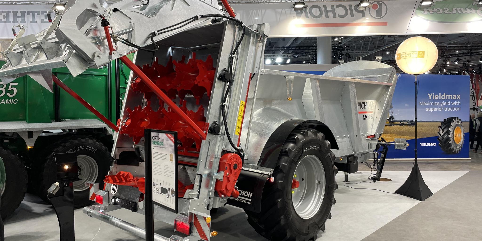 SIMA 2022: NIRS for Pichon muck spreaders