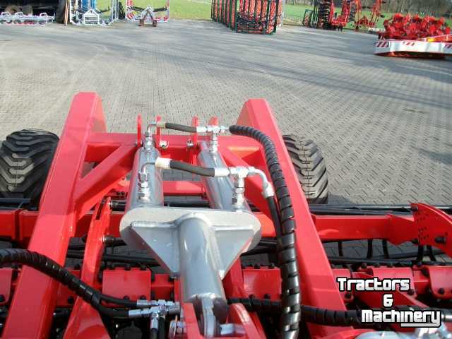 Disc harrow Hofstede NIEUW. schijveneg schijven eg verkruimel rol  bthd 60. NIEUW