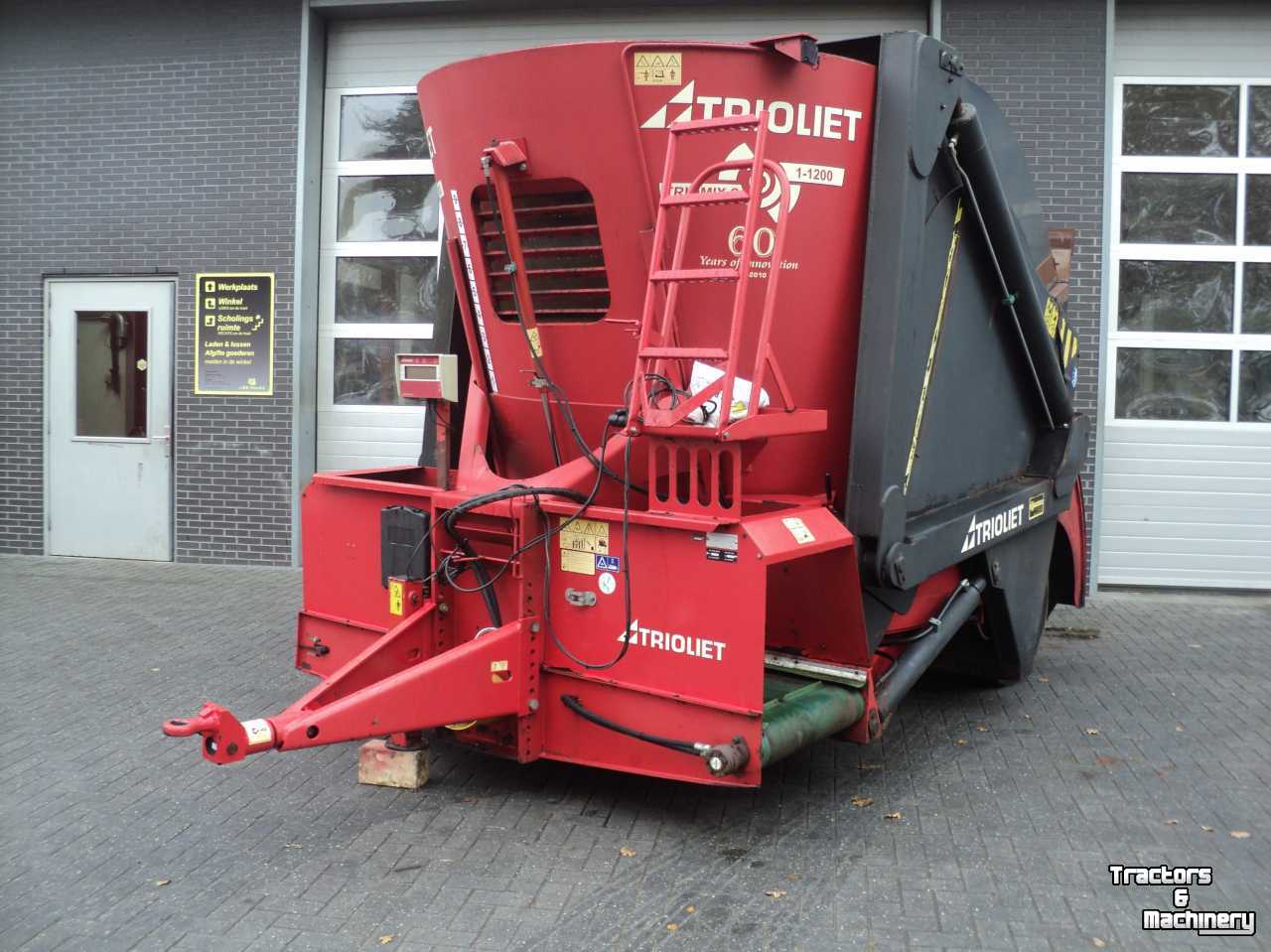 Vertical feed mixer Trioliet TM - S1  12  Verkocht !!