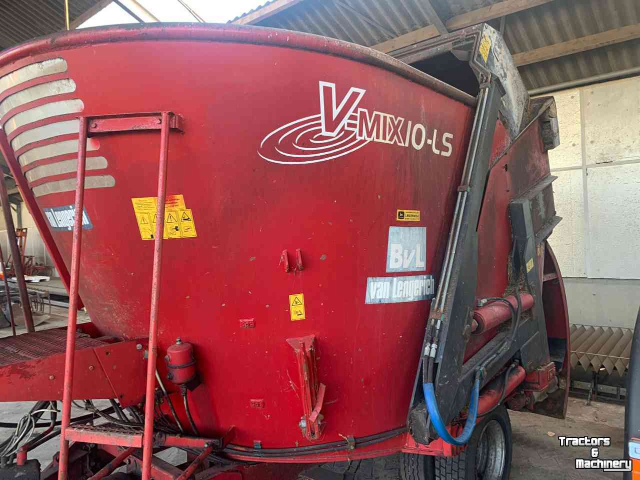 Vertical feed mixer BVL V-Mix 10LS