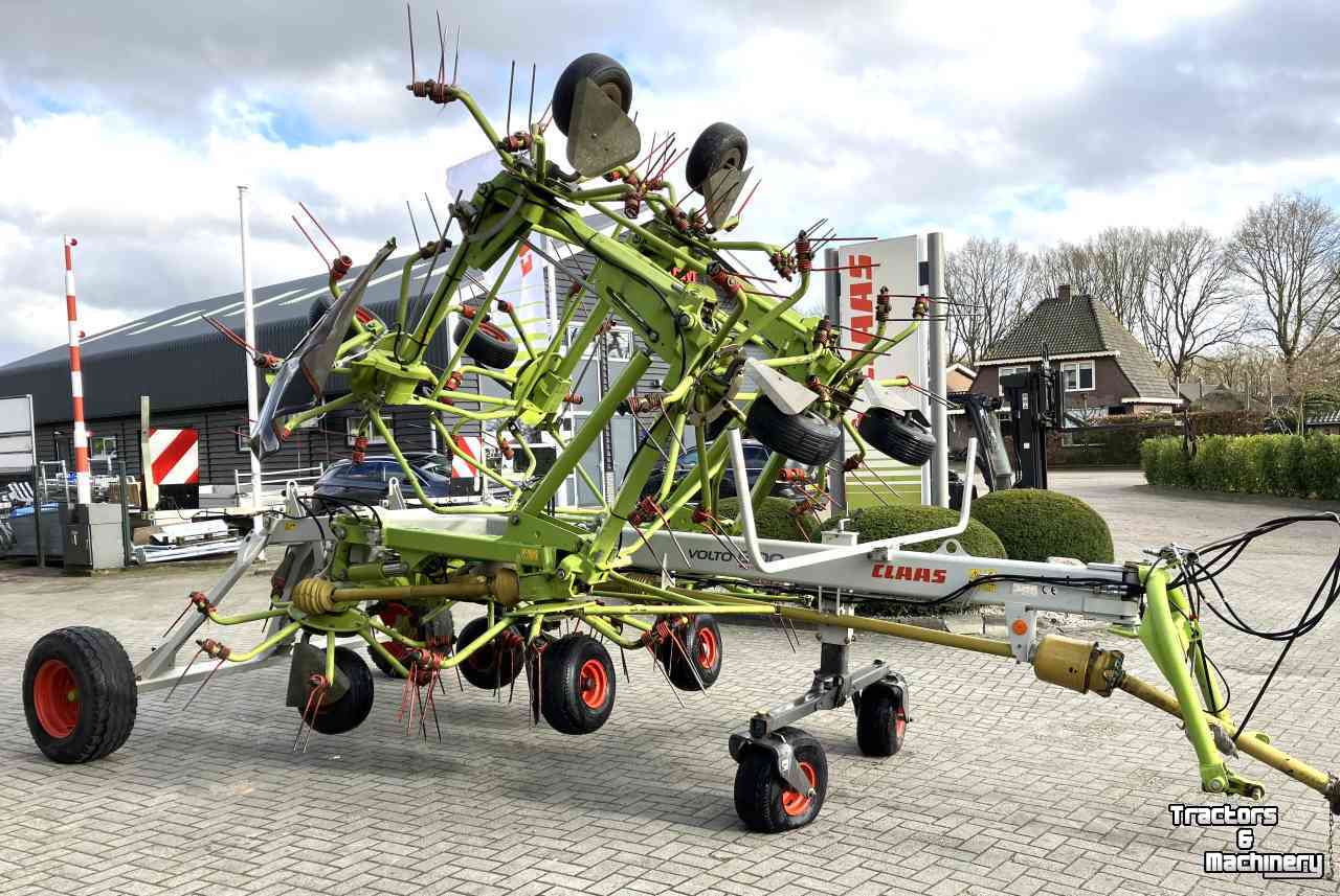 Tedder Claas Volto 1300T