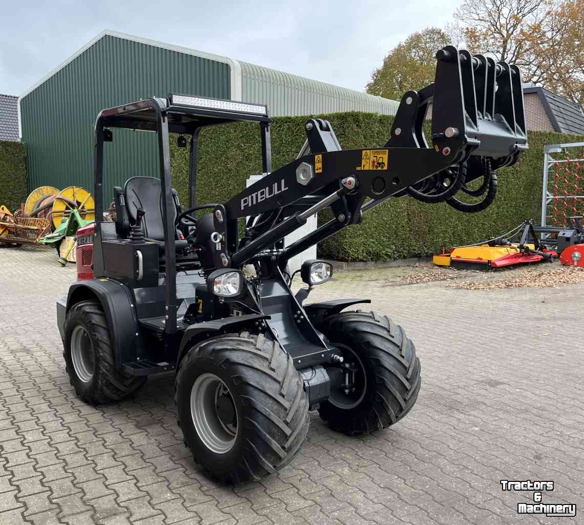 Wheelloader Pitbull X27-26 Minishovel, compact loader diversen.