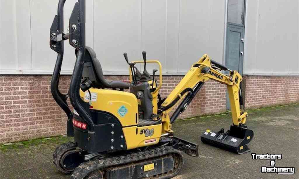 Mini-Excavator Yanmar SV08