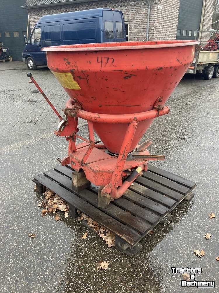 Fertilizer spreader Niemeyer ROTAST 320 / 420 kunstmeststrooier strooier zoutstrooier