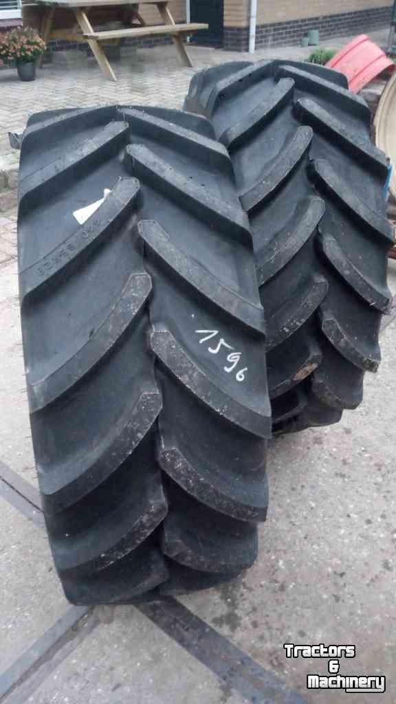 Wheels, Tyres, Rims & Dual spacers Firestone 440/65r28