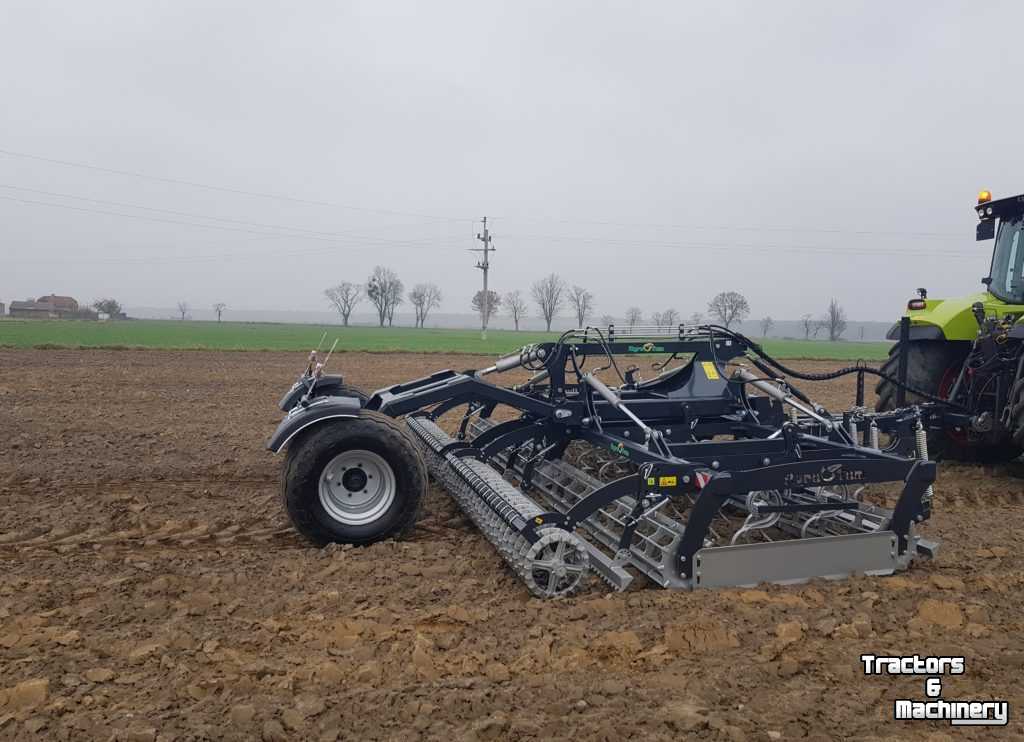 Seedbed combination Agro-Tom zaaibedcombinatie  compactor  UPH