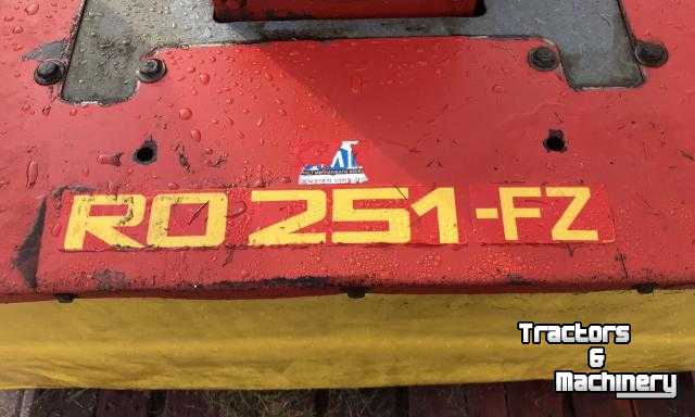 Mower Niemeyer RO 251-FZ Front-maaier