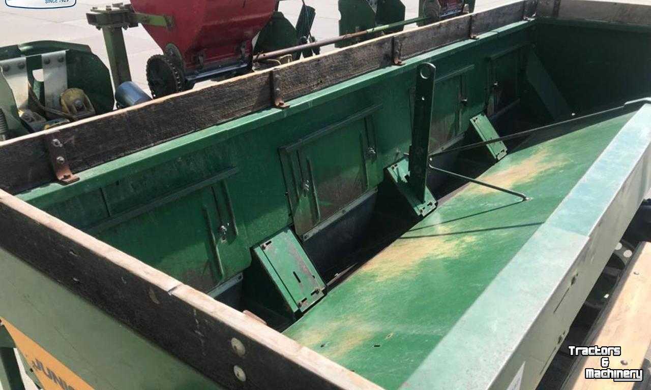 Potato planter Cramer Junior Super F Aardappelpootmachine