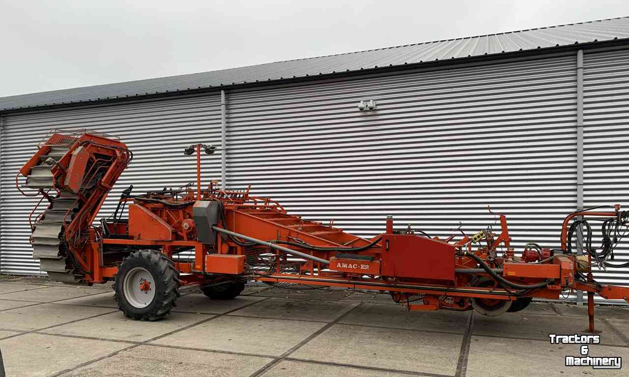 Potato harvester Amac E2 Aardappelrooier