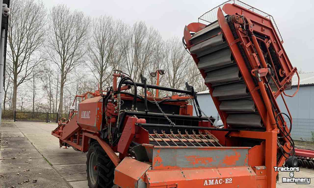 Potato harvester Amac E2 Aardappelrooier