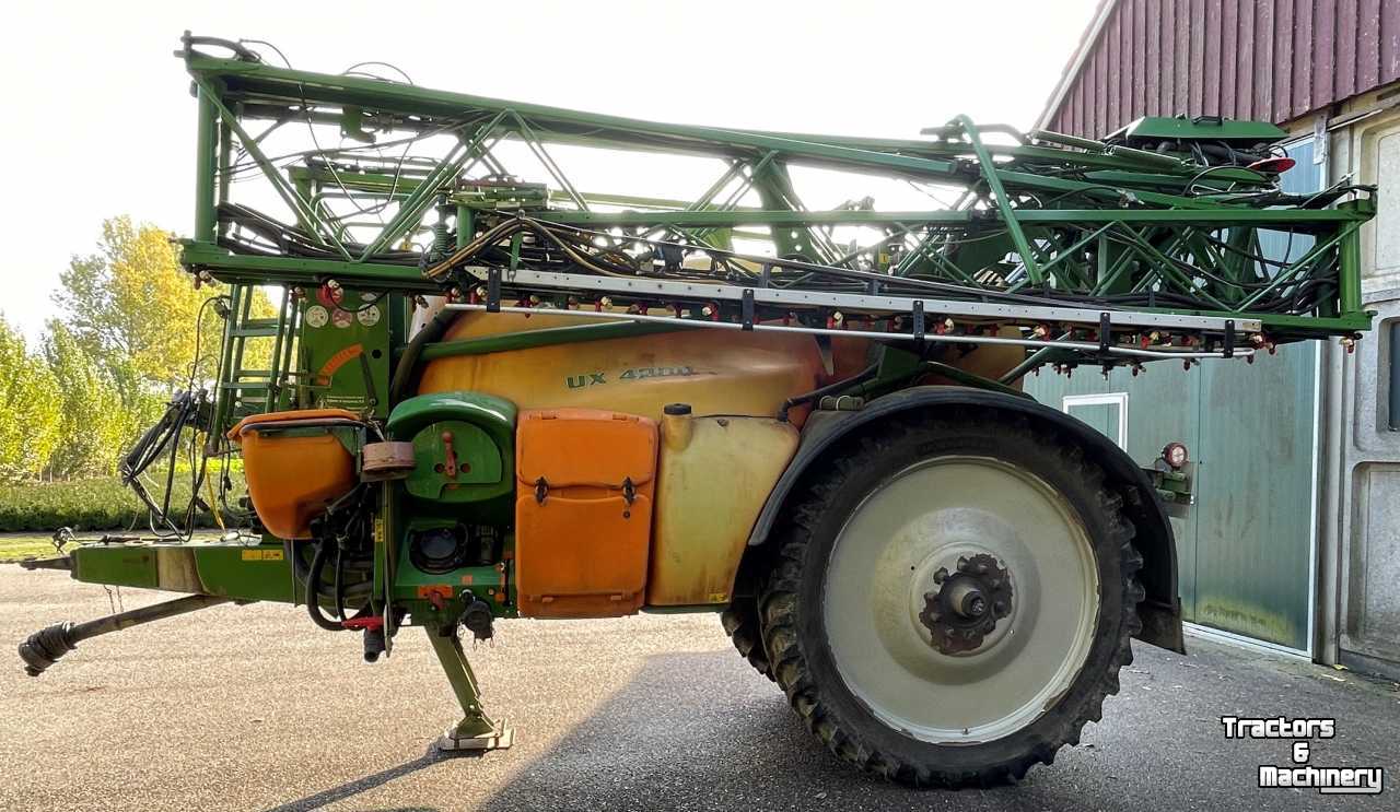 Fieldsprayer pull-type Amazone UX 4200-39