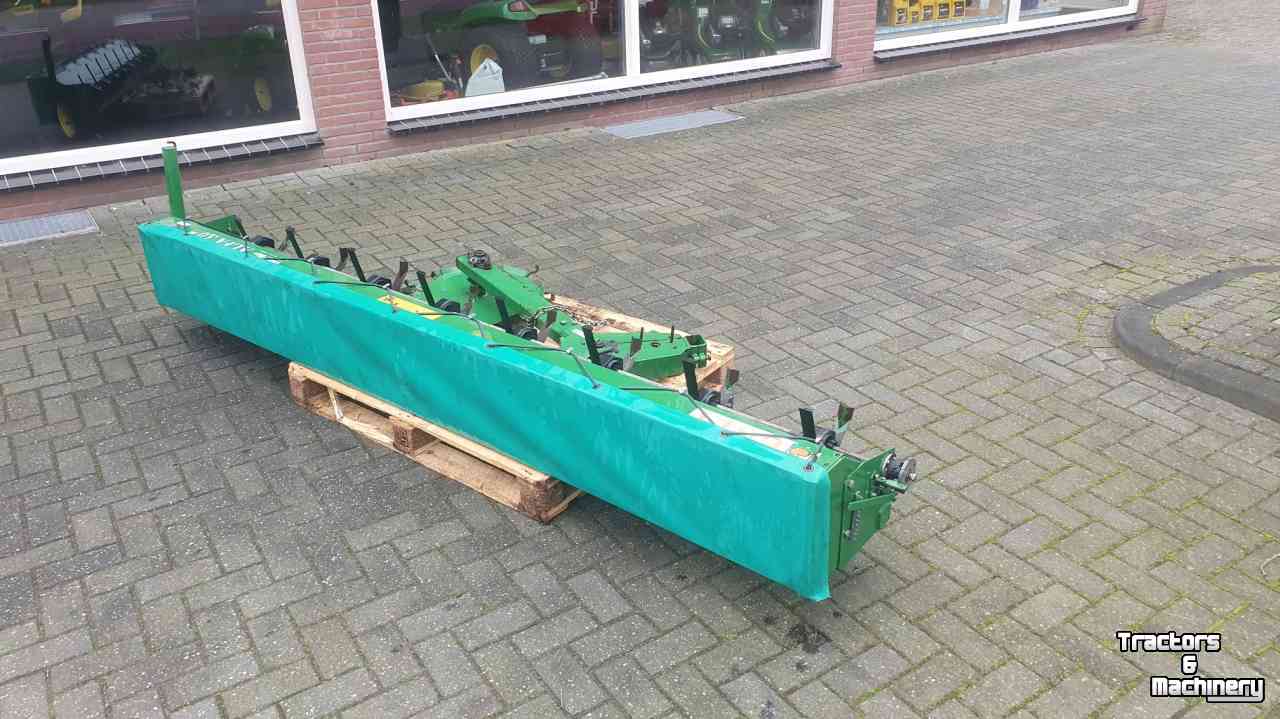 Seed drill Unia Alfa 310 zaaimachine