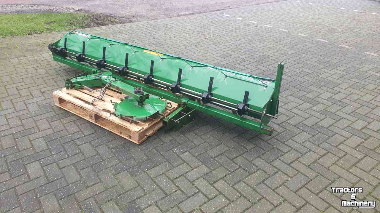 Seed drill Unia Alfa 310 zaaimachine