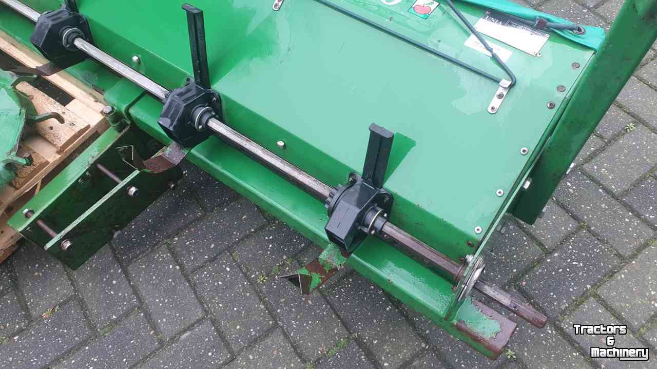 Seed drill Unia Alfa 310 zaaimachine