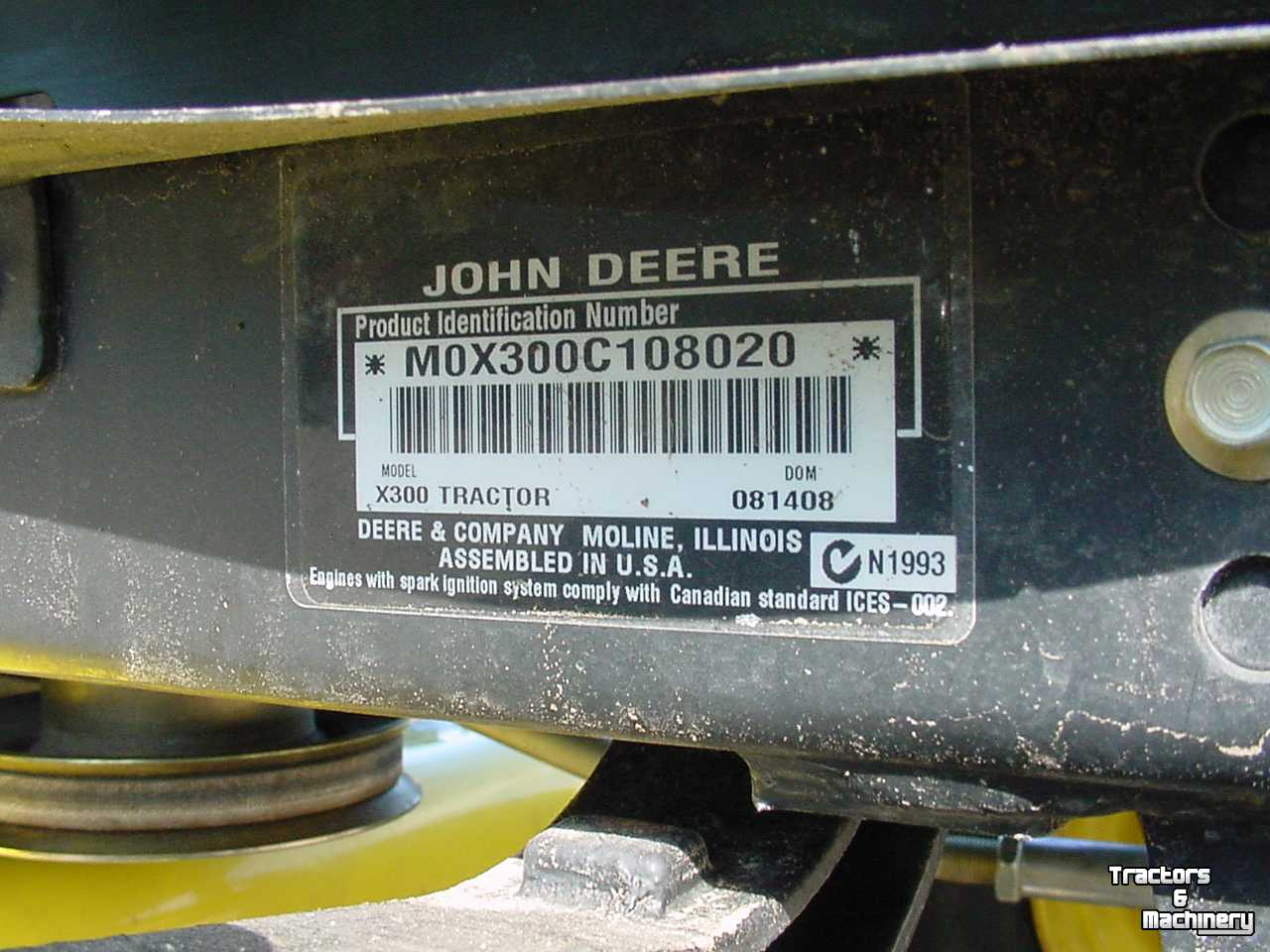 Mower self-propelled John Deere X300