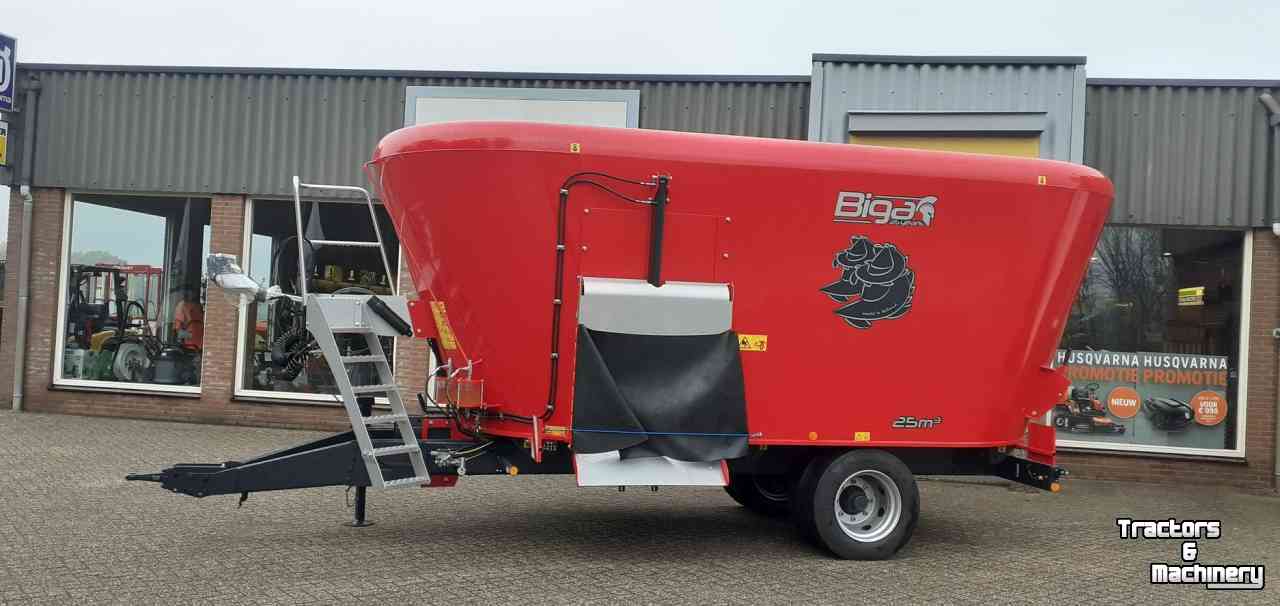 Vertical feed mixer Peecon Airmix Biga Twin Future 25