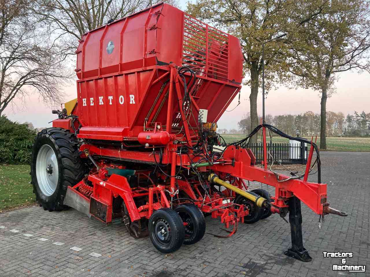 Sugar beet harvester Holmer KRB, Grimme FM 270