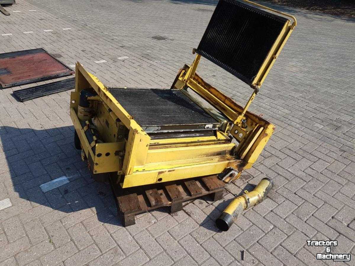 Used parts for forage harvesters New Holland Koelsysteem Cooling System Veldhakselaar Forage Harvester