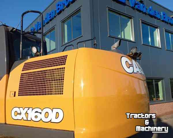 Excavator tracks Case CX 160 D