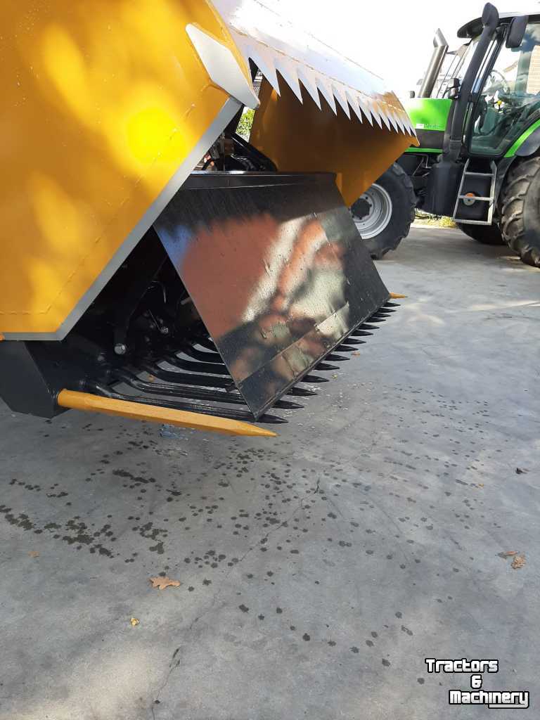 Silage cutting bucket Mammut Kuilhapper