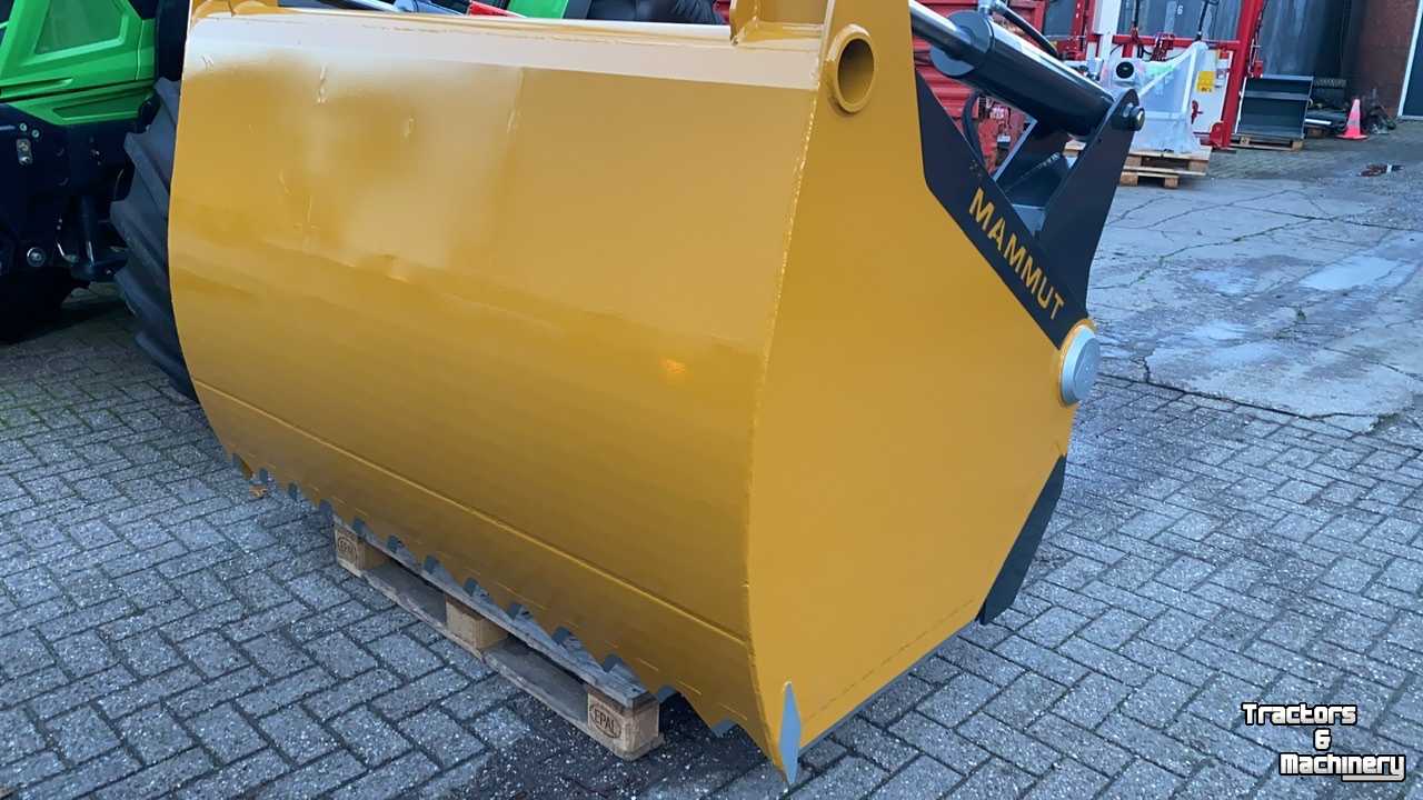 Silage cutting bucket Mammut Kuilhapper