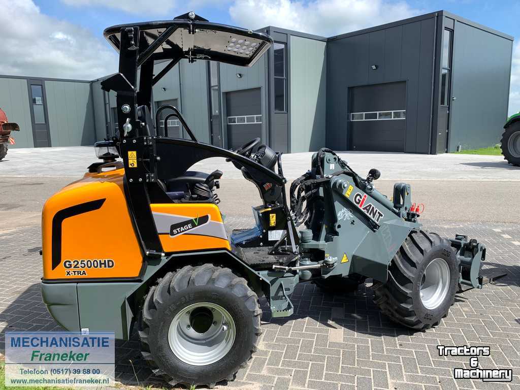 Wheelloader Giant GIANT G2500HD X-tra Nieuw 2022 euro aansluiting 31x15.5-15 BKT banden