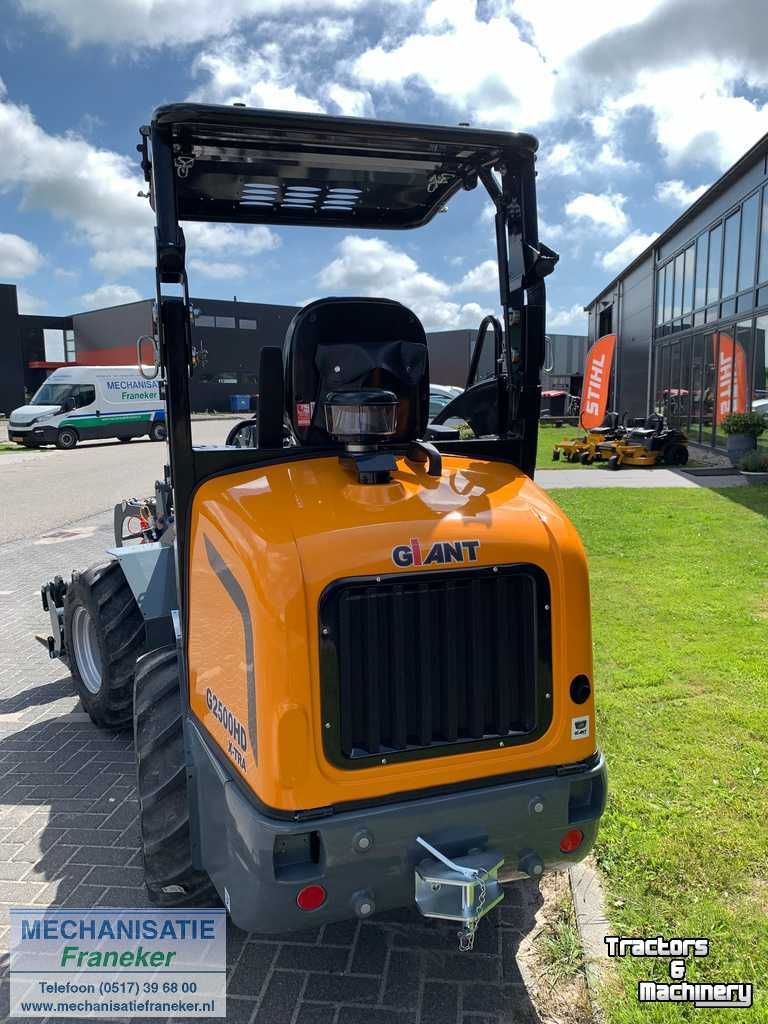 Wheelloader Giant GIANT G2500HD X-tra Nieuw 2022 euro aansluiting 31x15.5-15 BKT banden