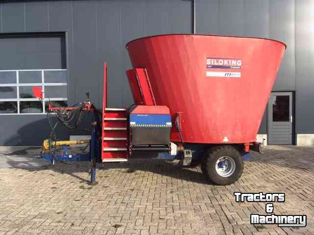 Vertical feed mixer Siloking Trailedline 13m3