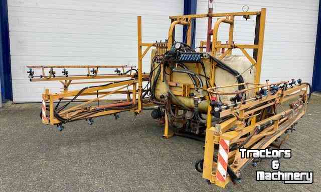 Fieldsprayer 3 points Dubex M8 Veldspuit