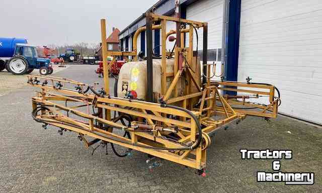 Fieldsprayer 3 points Dubex M8 Veldspuit