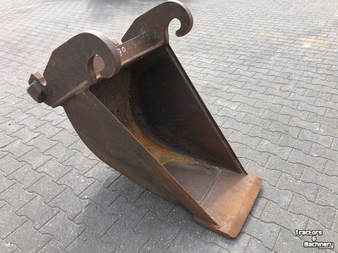 Trapezoidal buckets  Tapse bak 45-65 cm CW2