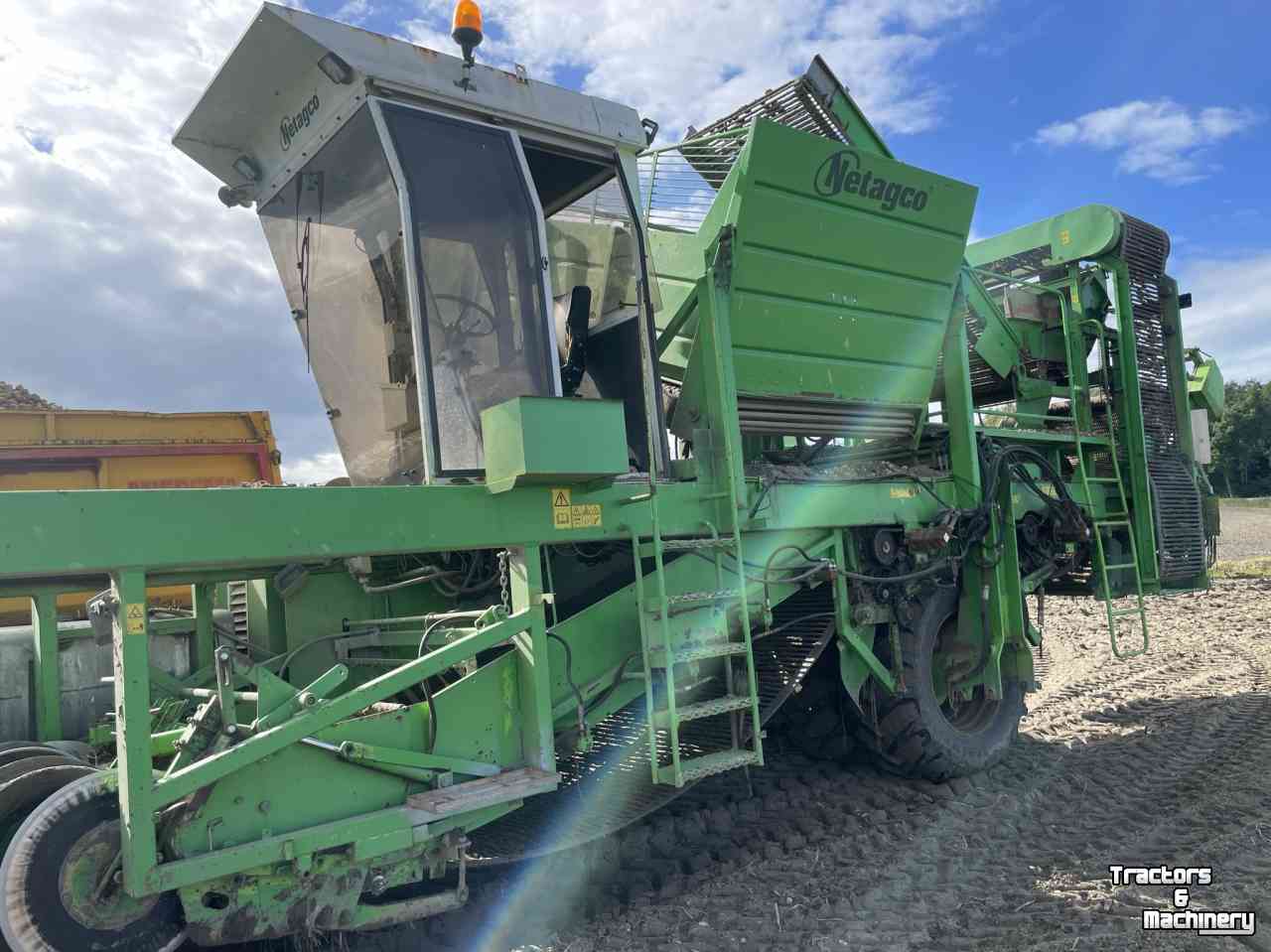 Potato harvester AVR ARB 230