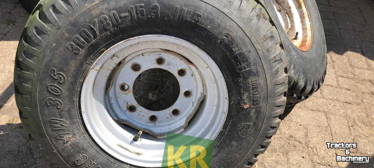 Wheels, Tyres, Rims & Dual spacers Trelleborg 300/80X15.3