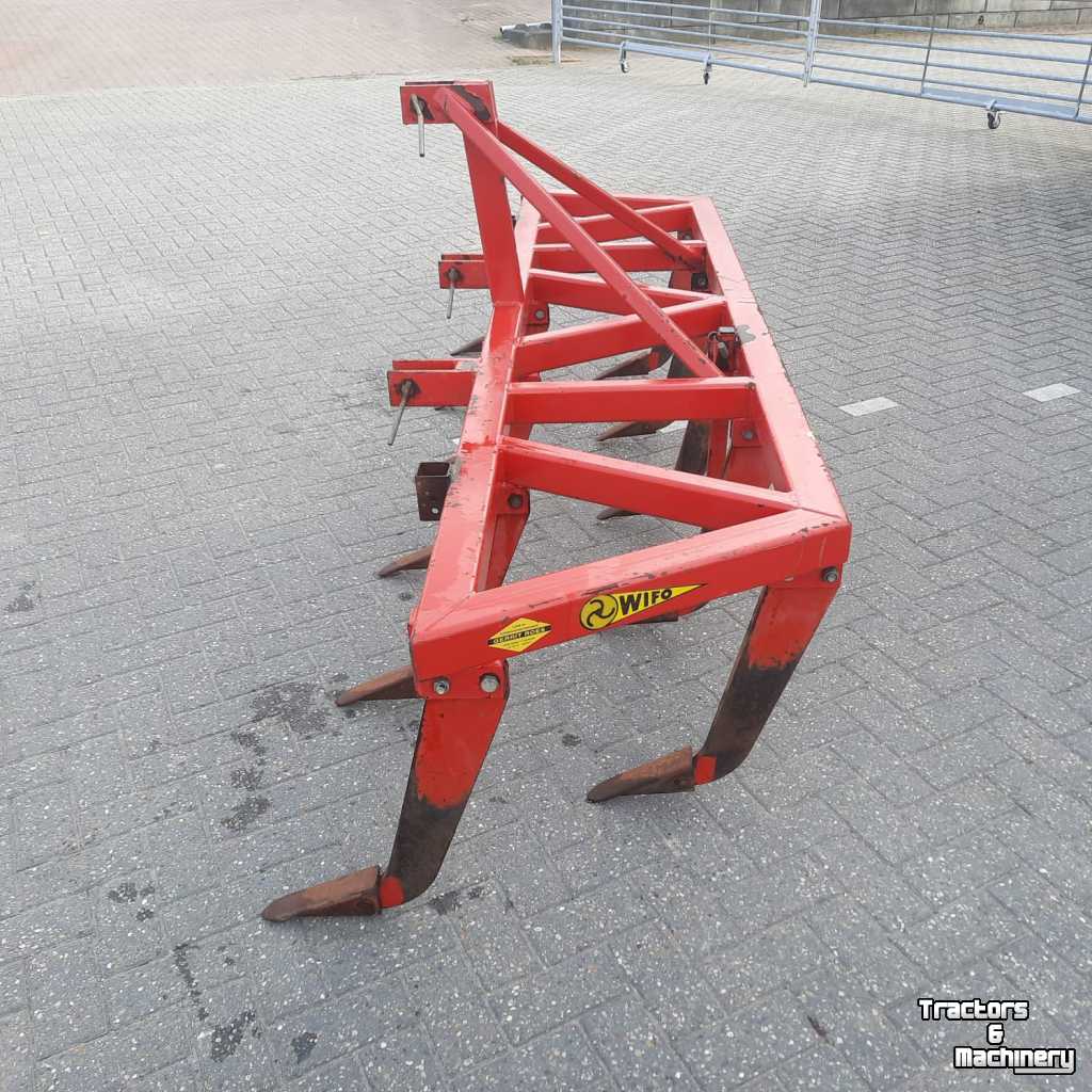 Cultivator Wifo KSK 11 tands vaste tand cultivator