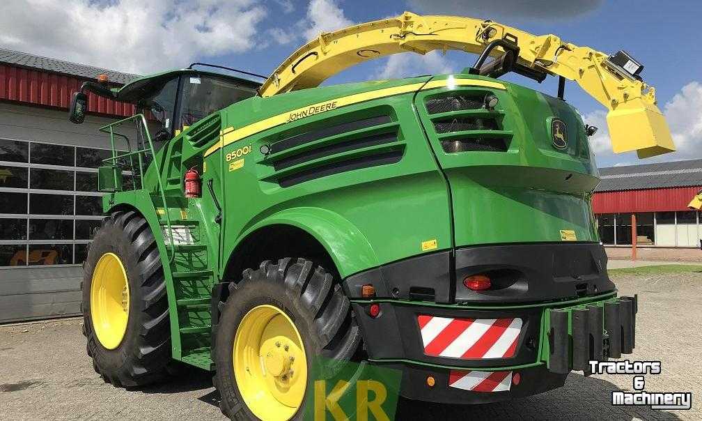 Forage-harvester John Deere 8500i Veldhakselaar Selfpropelled Forage Harvester