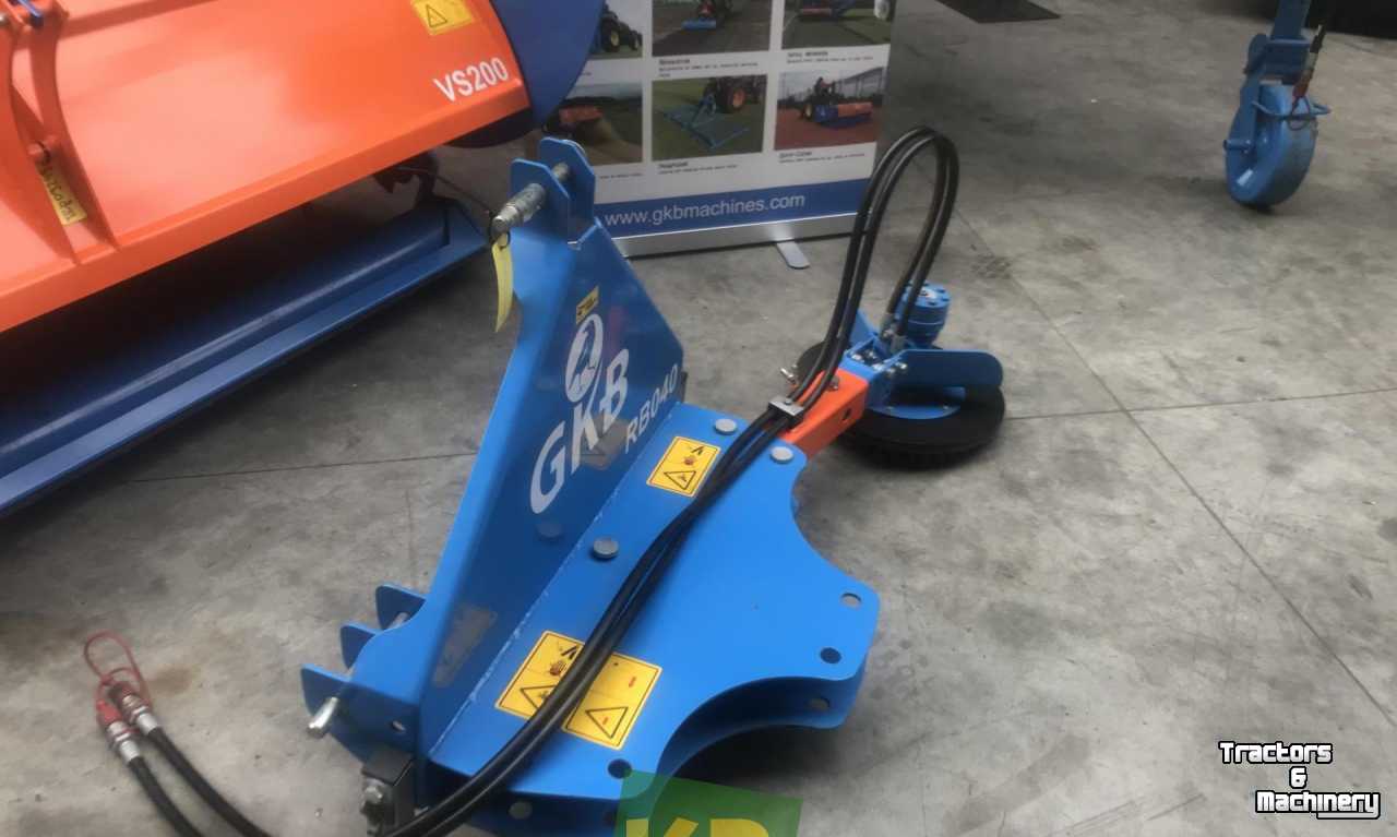 Sweeper  GKB RB 040 Rotobrush Borstelmachine Sportvelden