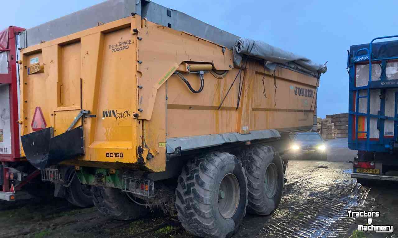 Earth- / Sand-dumper Joskin Trans-Space 7000/23 BC150