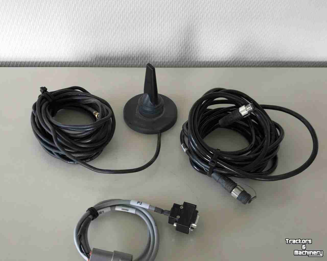 GPS steering systems and attachments Trimble GPS Systeem Compleet Set GFX-750