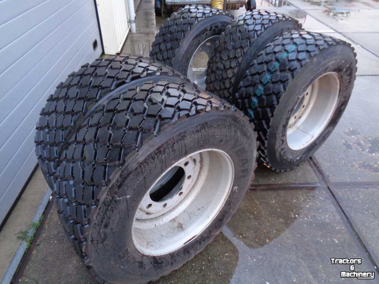 Wheels, Tyres, Rims & Dual spacers Good Year 385/55R22.5 Good-Year Marathon LHT truckband wielen 8 gaats 385/55R22.5