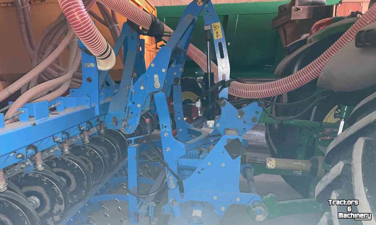 Seed drill Lemken 20/300 Zaaibalk