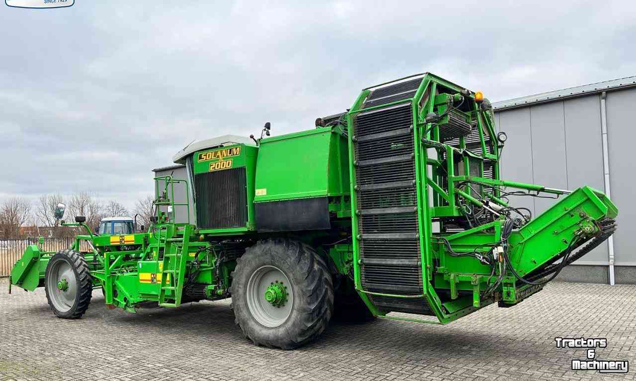 Potato harvester AVR Solanum 2000