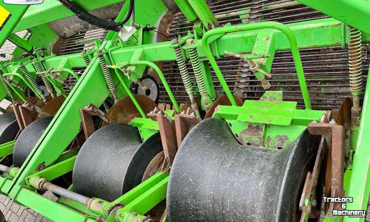 Potato harvester AVR Solanum 2000