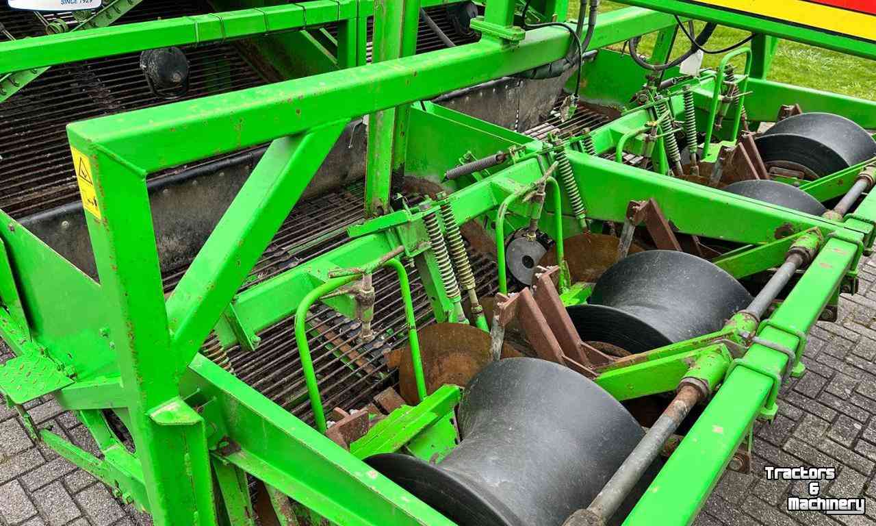 Potato harvester AVR Solanum 2000